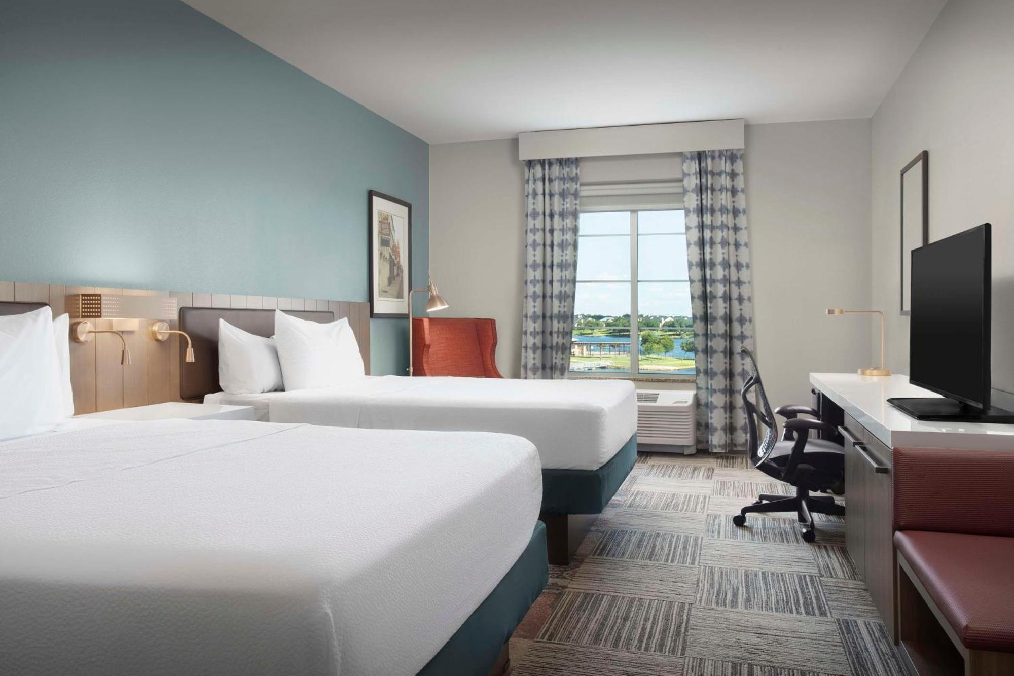 Hilton Garden Hotel 3*