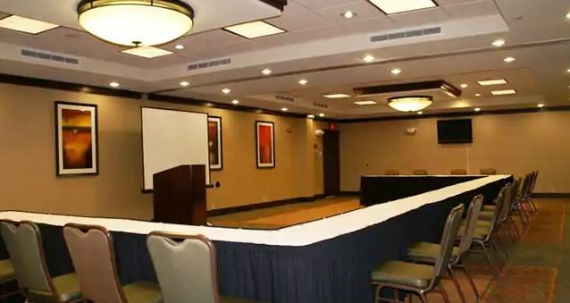 Hilton Garden 3*